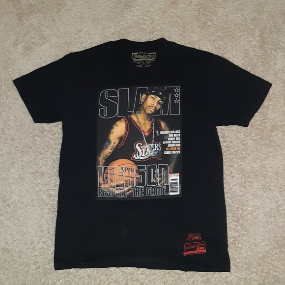 Mitchell & Ness Other - Mitchell & Ness ALLEN IVERSON Philadelphia 76ers SLAM COVER T-Shirt